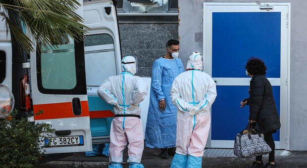 Covid a Napoli: «Diuretici ai malati gravi», funziona la cura antivirus