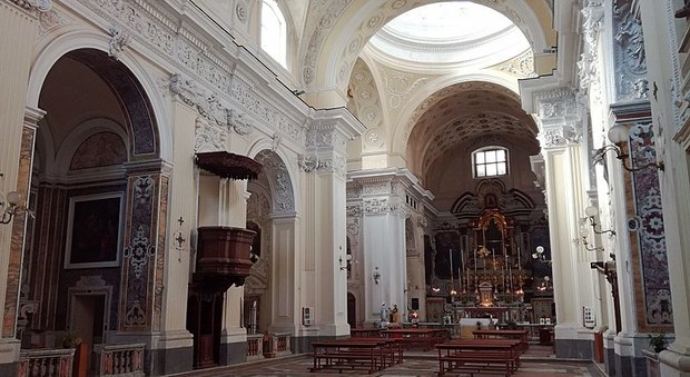 Napoli, nella chiesa di Leopardi tornano i dipinti del Seicento