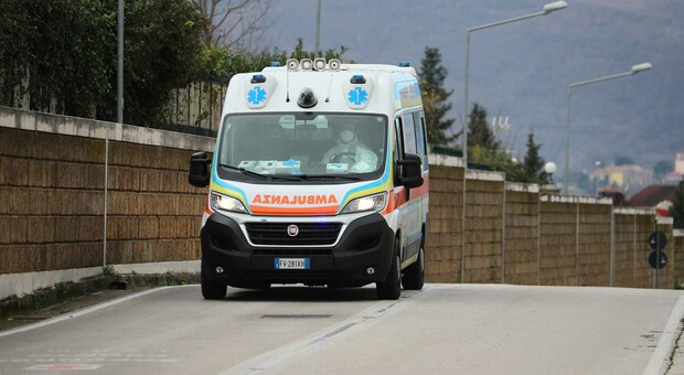 Avellino, detenuto tenta la fuga dopo il ricovero all'ospedale Moscati
