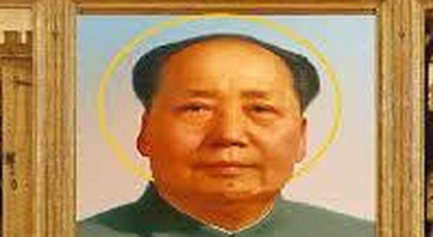 Cattolici cinesi di nuovo nel mirino di Pechino, in alcune zone devono sostituire Gesù con Mao