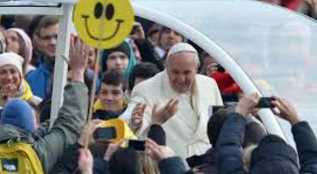 Giubileo, delusione dall'associazione Preti Sposati: «Papa Bergoglio preferisce i lefebvriani a noi»