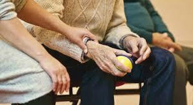 Covid a Calvizzano: 27 anziani contagiati in una casa di riposo