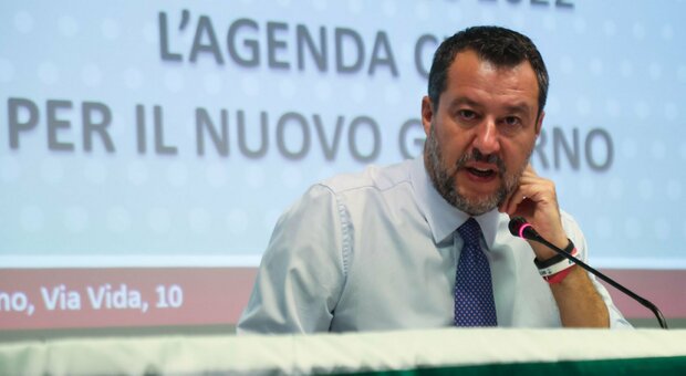 Elezioni, Salvini: «Il governo di centrodestra proseguirà l'aiuto militare in Ucraina». Letta: se vincono non si torna indietro