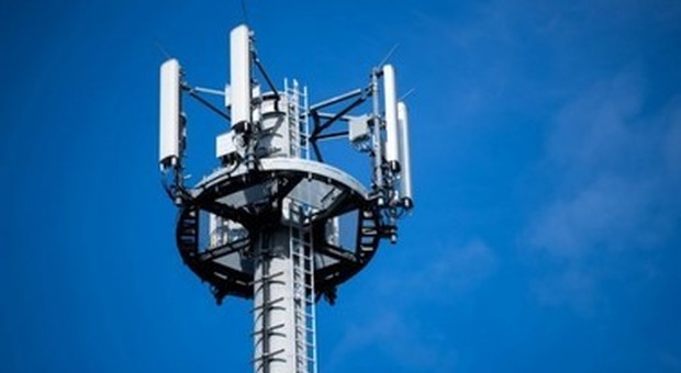 TECNOLOGIA Il sindaco Giacinti annuncia che Albignasego sarà libero dalle antenne per il 5G