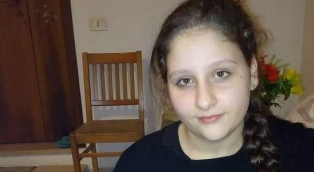 Ragazza di 15 anni scompare nel nulla, l'appello della mamma: «Non la vedo dal 24 aprile». L'ipotesi rapimento e l'ultimo messaggio