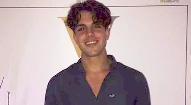 Amalfi, giovane napoletano scomparso dopo una serata in disco: è giallo