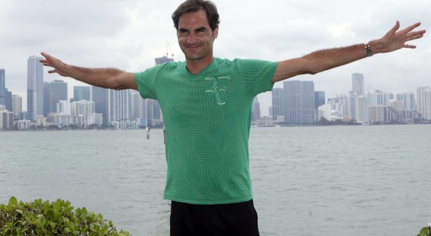 Federer: «Deciderò la mia presenza al Roland Garros dopo il 10 maggio»