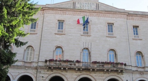 Lotta a contraffazione e abusivismo: nella provincia di Perugia effettuati 4mila sequestri di prodotti