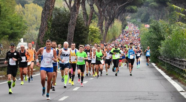 RomaOstia, nella mezza maratona primo l'etiope Tola e secondo l'italiano Meucci. Cinquemila partecipanti