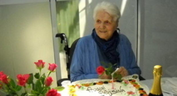 Morta la pensionata d'Italia a 105 anni: da 98 percepiva l'assegno