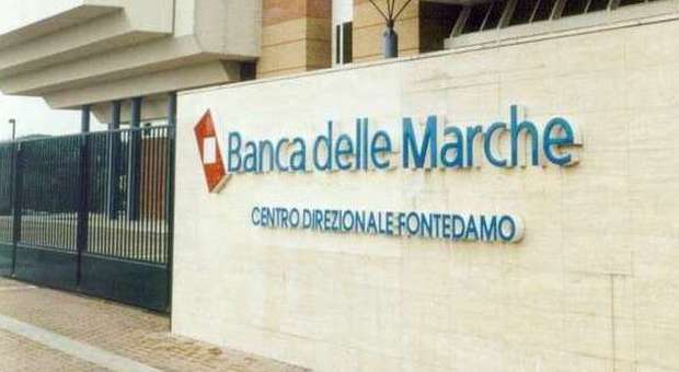 Banca Marche, firmato l'accordo per l'esodo volontario di 360 dipendenti