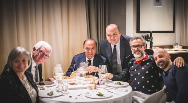Da Bruno Vespa a De Rossi, le stelle di sport e tv a tavola con gli chef stellati
