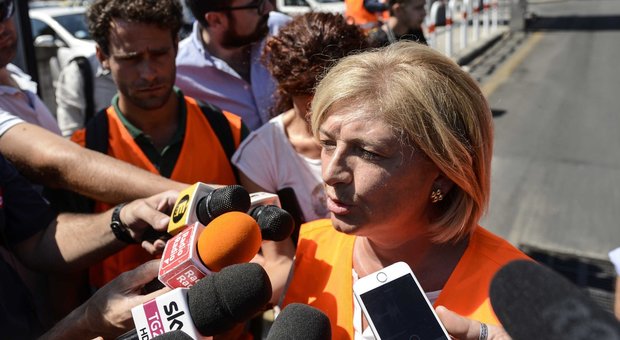 Rifiuti, Muraro: «A settembre non ci sarà emergenza»