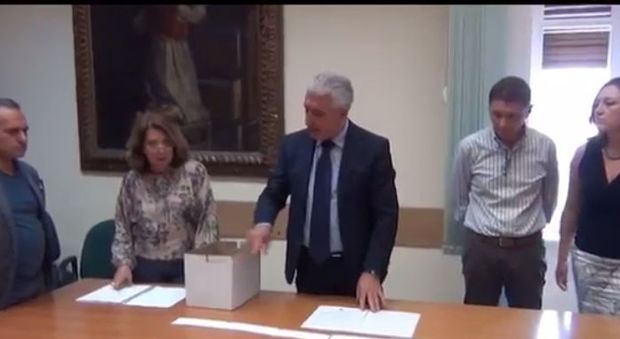 Consiglio Metropolitano di Napoli sorteggiato ordine liste per elezioni