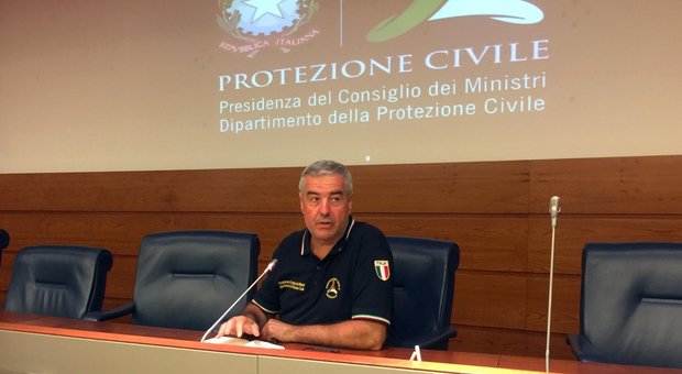 Genova, firmata l'ordinanza per l'emergenza post crollo: 30 milioni per interventi urgenti