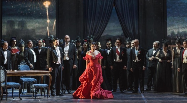 La Traviata del Teatro digitale dell'Opera di Roma porta la firma di Sofia Coppola e Valentino