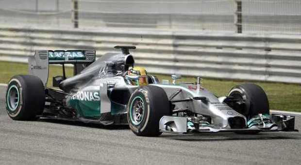 F1, Hamilton davanti a tutti Alonso chiude con il terzo tempo