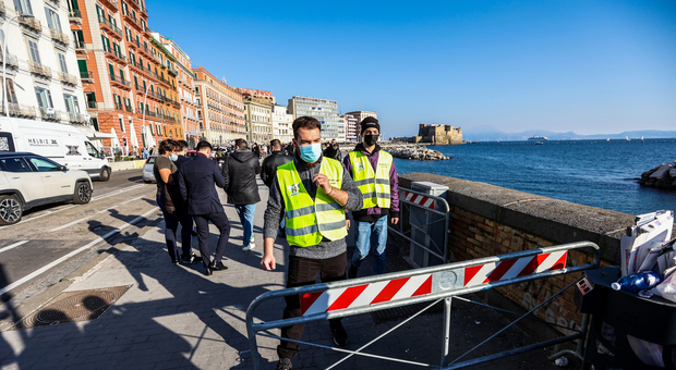 Napoli, controlli anti-covid sul lungomare nell'ultimo weekend ma non c'è folla