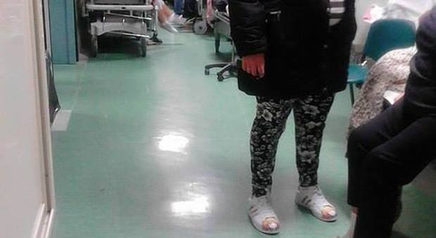 Napoli, Chirurgia invasa dai liquami i pazienti: «Puzza e bagni in tilt»