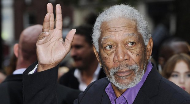 Morgan Freeman nella bufera, otto donne lo accusano di molestie sessuali