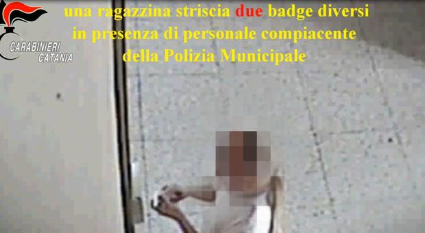 Badge strisciati da ragazzini, a Catania la truffa dei dipendenti comunali assenteisti