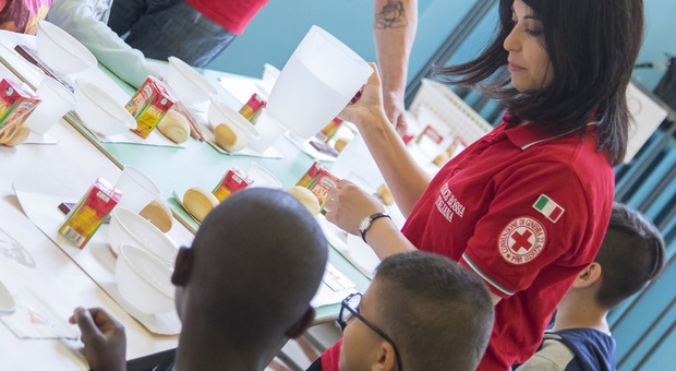 A Fara Croce Rossa e Kellogg donano 175 colazioni ai bambini in stato di necessità