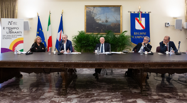 Il tavolo di presentazione alla Regione Campania