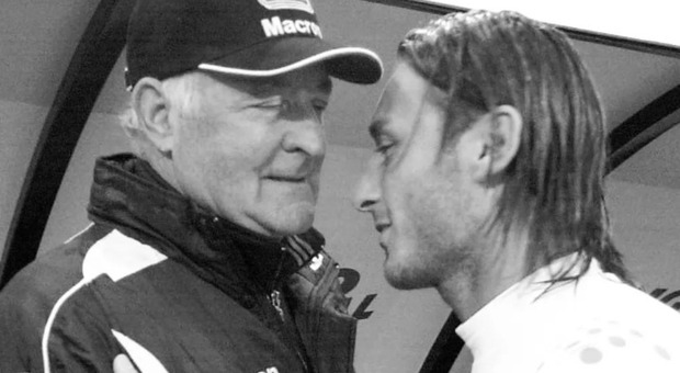 Carlo Mazzone morto, la dedica commovente di Francesco Totti: «Sarai sempre nel mio cuore»