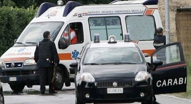 Italiano 62enne colpisce romeno con machete dopo lite per il lavoro