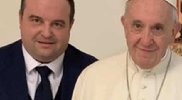 Vaticano, arrestato Torzi a Londra per false fatture: è indagato nell'inchiesta sul palazzo di Sloane Avenue