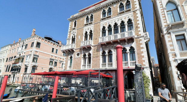 Hotel Bauer a Venezia (lato Canal Grande)