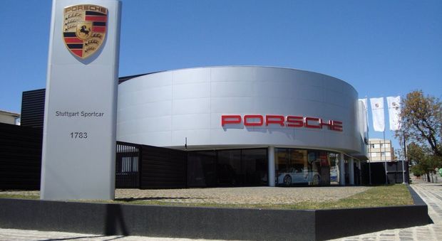 Porsche da sogno: super bonus di oltre 9mila euro a tutti i dipendenti