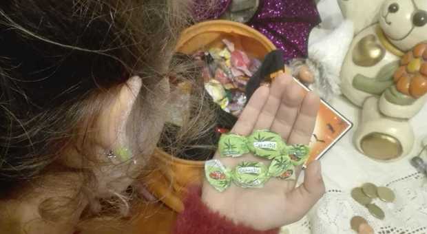 Incredibile "scherzetto" a Burano: caramelle alla cannabis ai bambini