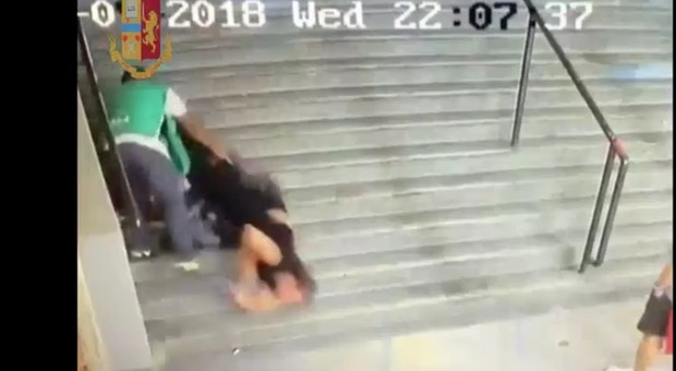 Spinse una donna dalla scalinata della curva Nord: arrestato tifoso romanista