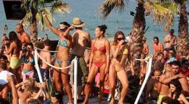 L'isola di Pag vieta alcol e orge estive sulla spiaggia