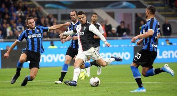 Coronavirus, rinviate a maggio Juve-Inter e altre 4 partite
