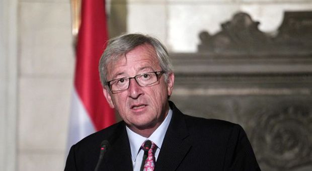Juncker sotto pressione per il caso "Luxleaks". Ma il presidente si sente “cool”