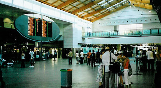 La sala partenze dell'aeroporto Marco Polo (foto d'archivio)