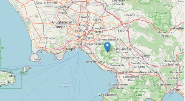Terremoto a Napoli, l'epicentro sul Vesuvio: due scosse in mezz'ora, la più forte di magnitudo 2.3