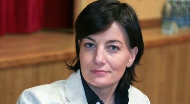 Lara Comi, chiesta una condanna di 5 anni e 6 mesi per l'eurodeputata. «Imputata di corruzione e truffa all'Ue»