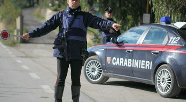 posto blocco_carabinieri