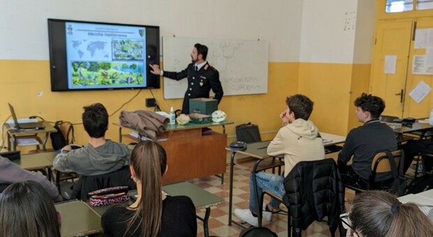 Rieti, educazione ambientale nelle scuole dei carabinieri forestali