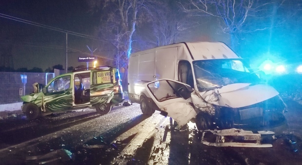 Gravissimo incidente sulla Nettunense ad Aprilia, tre feriti all'ospedale