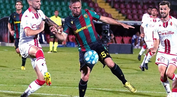 Federico Dionisi segna il primo gol in maglia Ternana: è il 118esimo in B