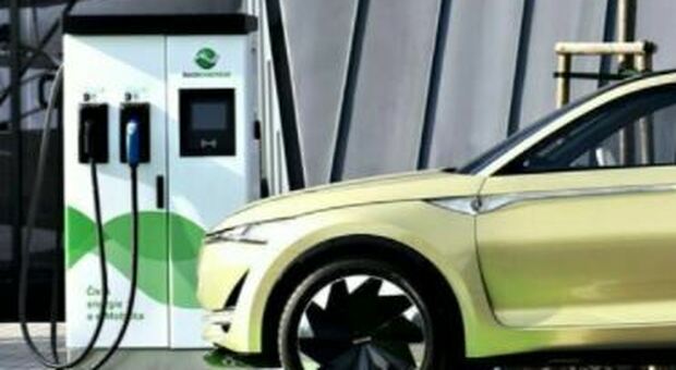 Green, nel 2035 50% di auto elettriche, oggi solo il 3% del mercato