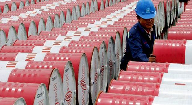 Petrolio, a Gedda il meeting allargato OPEC conferma i tagli