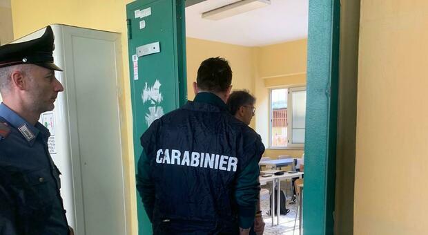 I carabinieri nell'istituto Giustino Fortunato