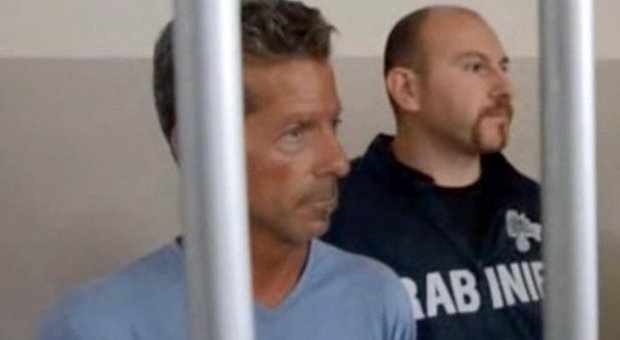 I carabinieri confermano sui leggins tracce dei sedili di Bossetti