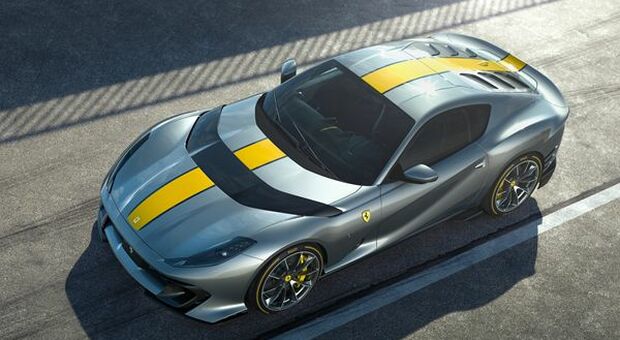 Ferrari svela la nuova versione speciale della 812 Superfast
