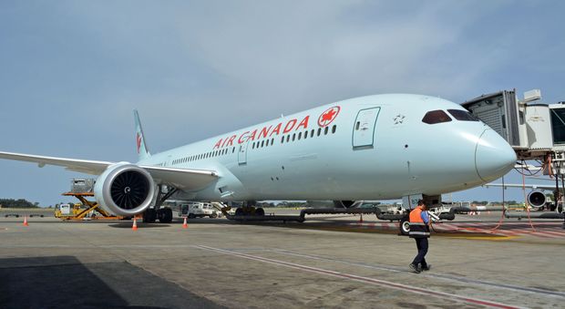Fiumicino, con Air Canada arriva l'aereo dei record: l'aereo hi-tech collegherà Roma con Toronto